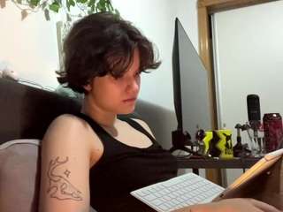 Lissa live cam preview