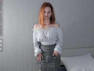 EvitaJustice live cam preview