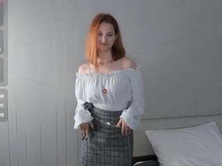 EvitaJustice live cam preview