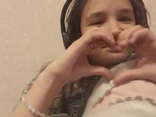 Mia live cam preview