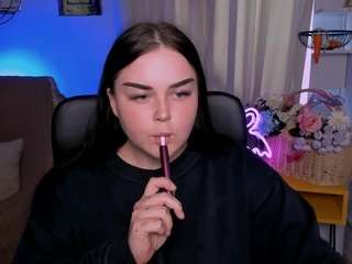 le modèle ember-rey est en webcam porno dans un show sur le site camsoda, il possède les tags suivants: bedroom,cock rating,young adult,yoga,twerk,toys,teen 18,tattoos,sexy,pussy,no drinking,middle aged,lush,lovense,feet,drinking,doggy style,big ass,big tits,brown hair