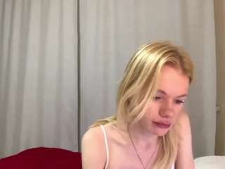 Sophie live cam preview