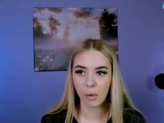melena-sky live cam preview