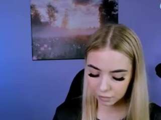 melena-sky live cam preview