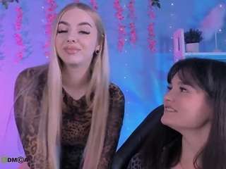 melena-sky live cam preview