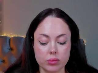 HottyAlba live cam preview