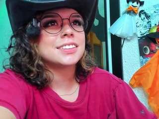 Alaska-Rose live cam preview
