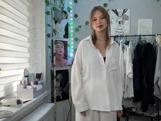 aleshaayersman Live Webcam on CamSoda
