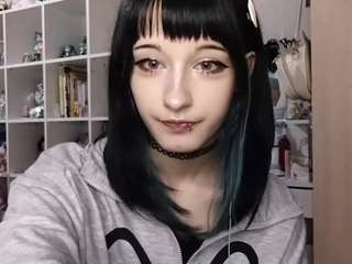 LoreTrusler