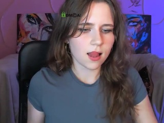 mia-lay