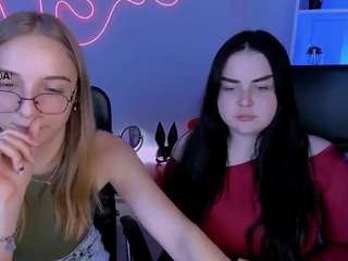 mia-lay