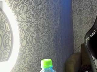 Neon-Baddie live cam preview