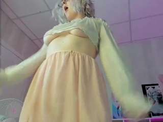 nicole-amour