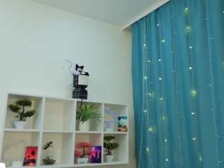 cuteloat live cam preview