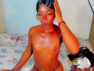 ebony-nayarax