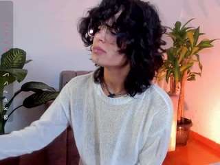 Venuzz-99 live cam preview