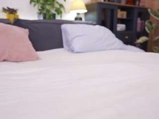 lilyminx's CamSoda show and profile