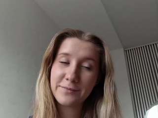 haleysanmartin webcam
