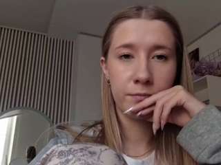 haleysanmartin's live room