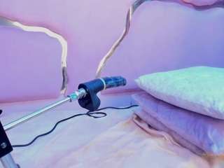emilybrooksss's live room