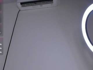goddess-sara69 live cam preview