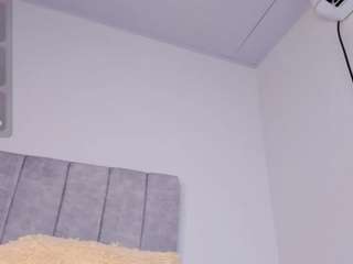 goddess-sara69 live cam preview