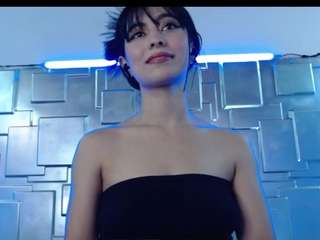 roxy-wild