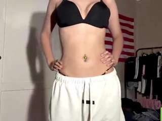 Gildalebeck's cam show statistics and live stream
