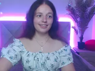 Live cam show with MelodiLady - Mature on WildCum