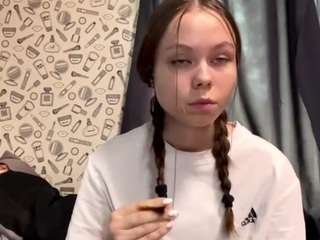 CorinnaVanlue live cam preview