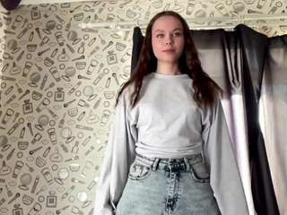 le modèle corinnavanlue est en webcam porno dans un show sur le site camsoda, il possède les tags suivants: anal,skinny,lingerie,naked,natural,nature,nipple piercings,public,pussy,sexy,smoking,handjob,spank,squirter,strip,striptease,tattoos,tease,teen 18,young adult