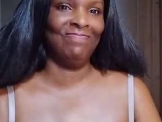DonnasSecret live cam preview