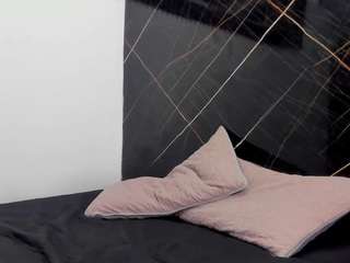 Suzan23 live cam preview
