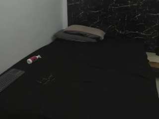 Suzan23 live cam preview