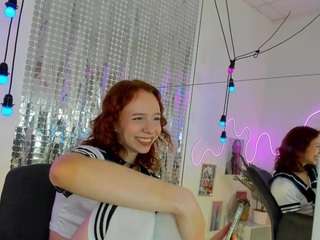 tiffanymaay