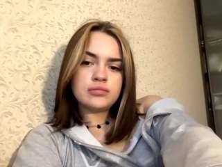GlendoraDelmastro's Live Sex Cam Show