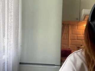Luise live cam preview