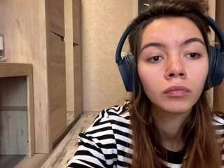 Luise live cam preview
