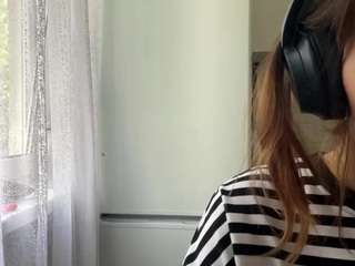 Luise live cam preview