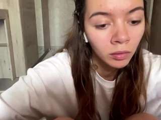 Luise live cam on CamSoda