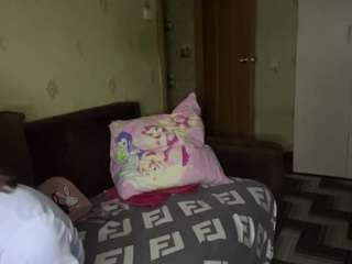 June live cam preview