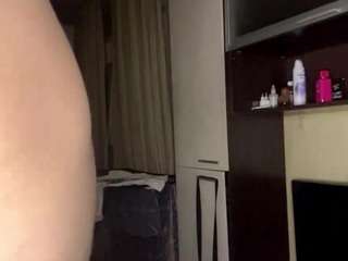 June live cam preview