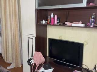 June live cam preview