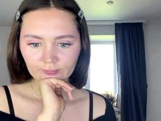 Deidra live cam preview