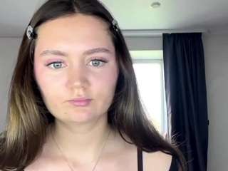 Deidra live cam preview