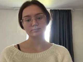 Deidra live cam preview