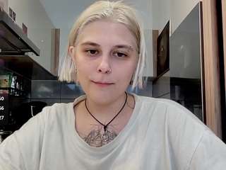 ellabloom's live room