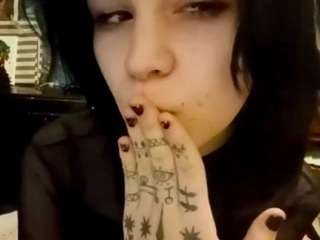 lesliwoolum