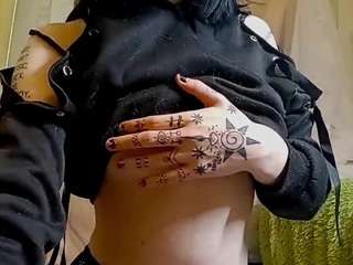lesliwoolum