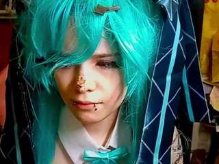lesliwoolum